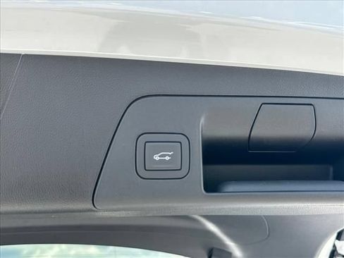 New 2026 Buick Envision Preferred AWD/4WD image 12