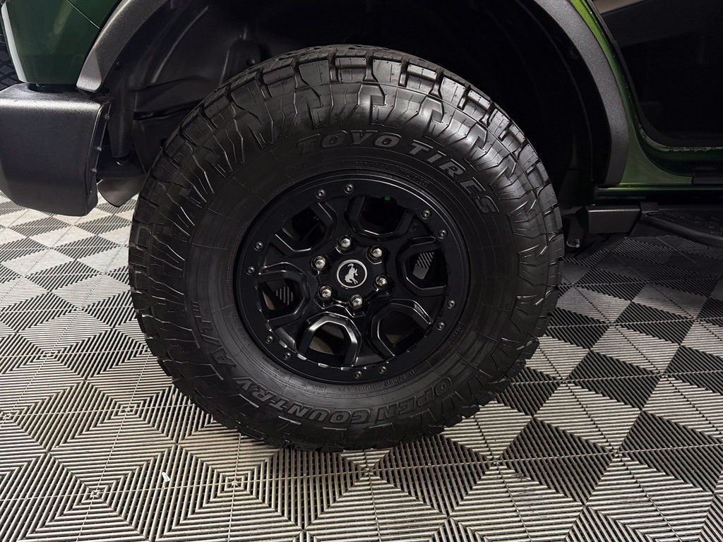 Used 2024 Ford Bronco Wildtrak AWD/4WD image 13