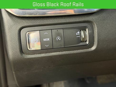 Certified 2025 GMC Acadia Elevation w/ Black Edition FWD image 32