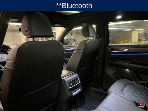 Used 2025 Volkswagen Atlas Cross Sport SEL Premium R-Line AWD/4WD image 24