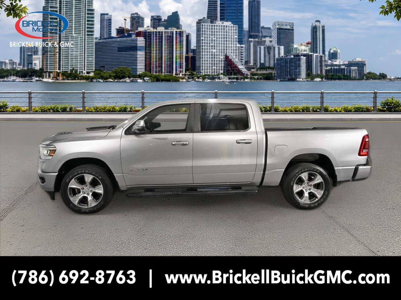 Used 2024 RAM 1500 Laramie AWD/4WD image 2