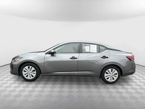 Used 2024 Nissan Sentra S image 4