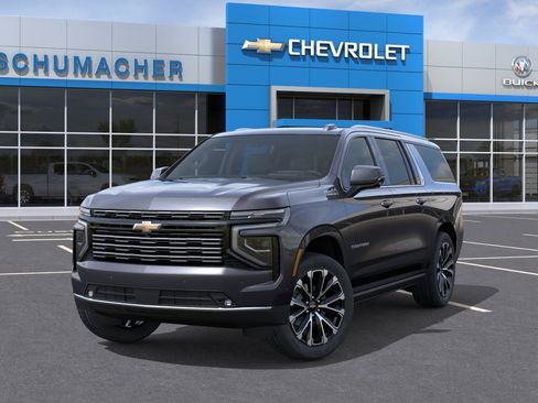 New 2026 Chevrolet Suburban High Country AWD/4WD image 30
