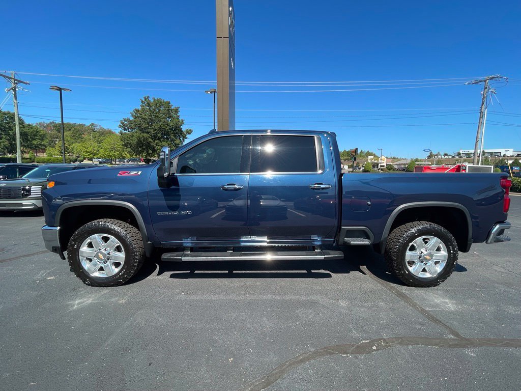 Used 2023 Chevrolet Silverado 2500 LTZ w/ LTZ Plus Package AWD/4WD image 5