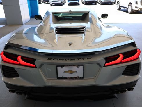 Used 2024 Chevrolet Corvette Stingray Preferred Conv w/ Battery Protection Package RWD image 9