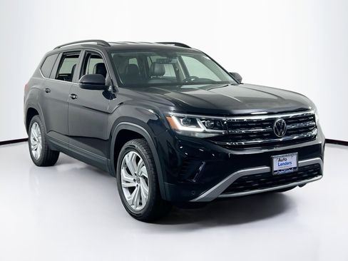 Used 2022 Volkswagen Atlas SE image 3