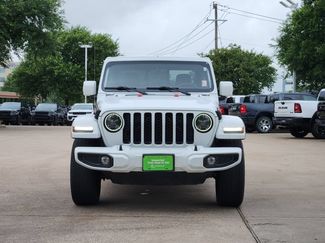 Used 2023 Jeep Gladiator Overland AWD/4WD video 2