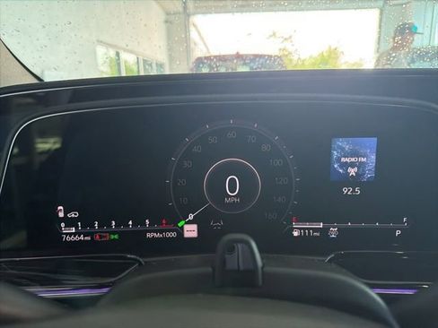 Used 2021 Cadillac Escalade Sport w/ Driver Assist Tech Package AWD/4WD image 4