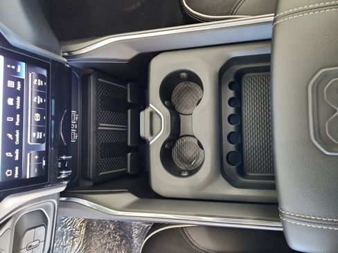 New 2025 RAM 2500 Laramie image 15