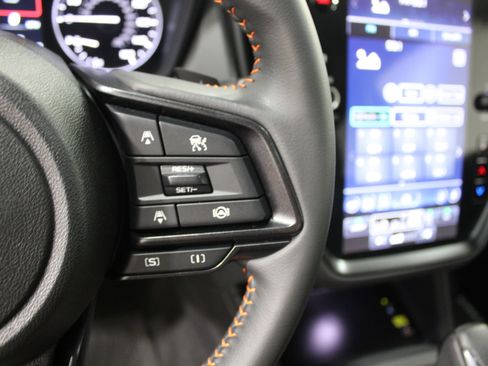 Used 2024 Subaru Crosstrek 2.5i Limited w/ Popular Package #4A image 11