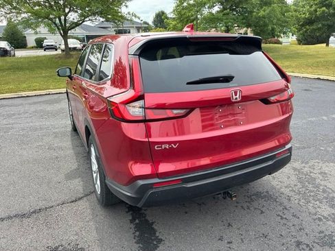 Used 2025 Honda CR-V EX image 11