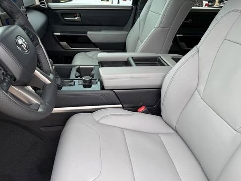 Used 2026 Toyota Tundra Limited image 13