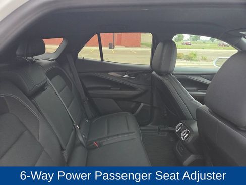 Used 2024 Chevrolet Blazer EV LT AWD/4WD image 39