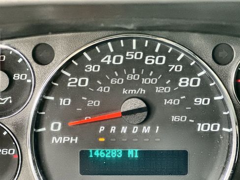 Used 2019 Chevrolet Express 2500 Work Van w/ Driver Convenience Package image 12