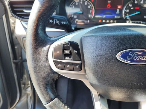 Used 2021 Ford Explorer XLT RWD image 33