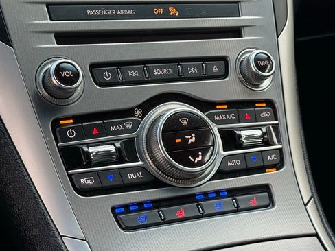 Used 2018 Lincoln MKZ Reserve w/ Technology Package image 9