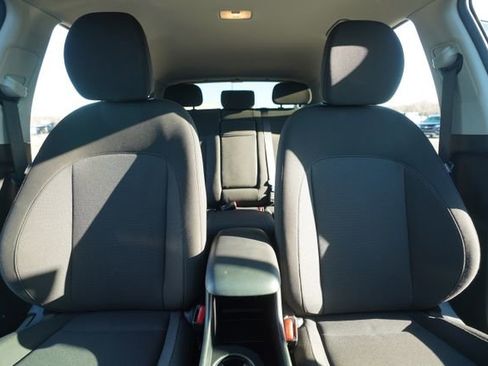 Used 2024 Hyundai Kona SEL image 34