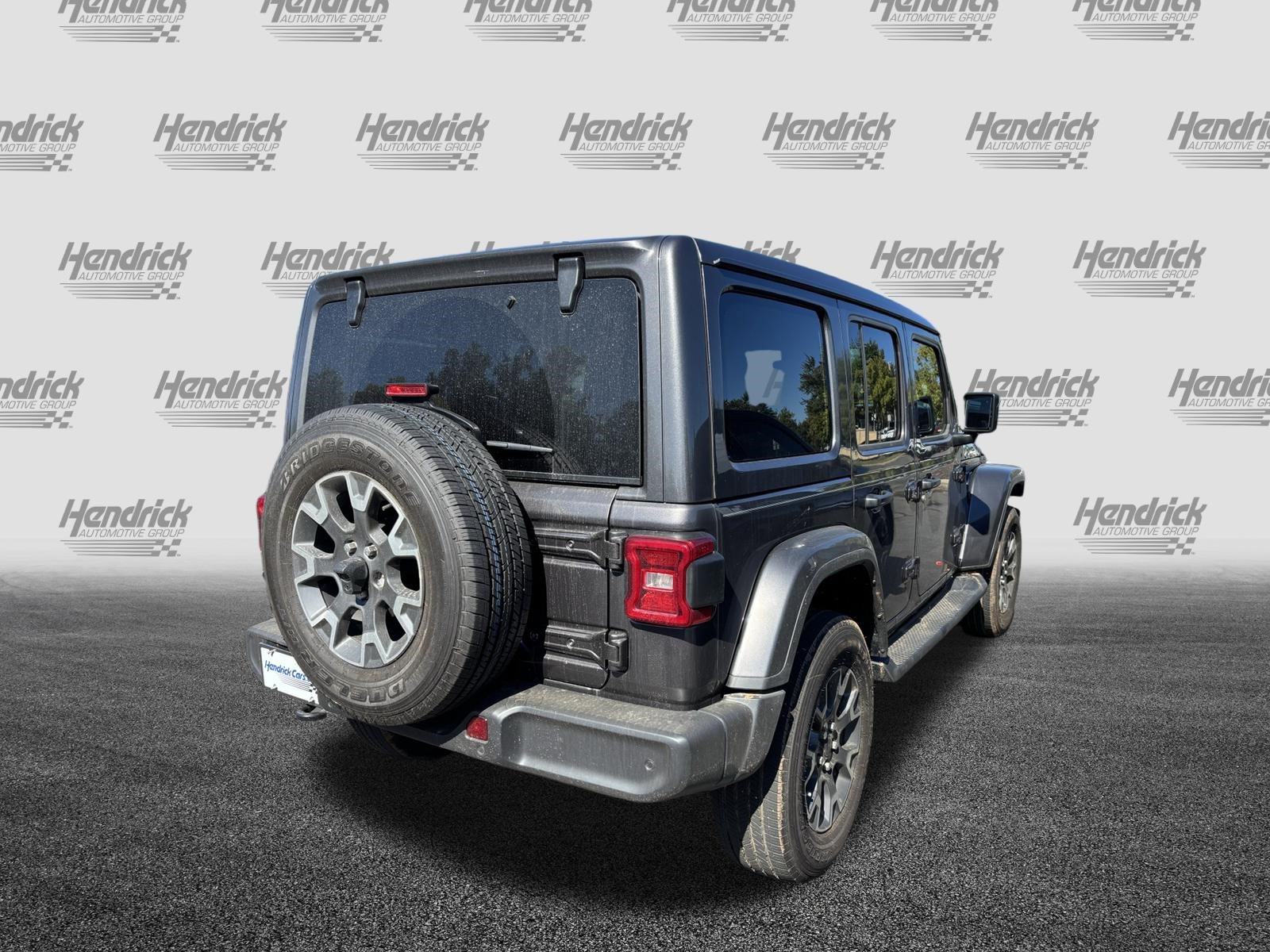 Used 2026 Jeep Wrangler Unlimited Sahara AWD/4WD image 11