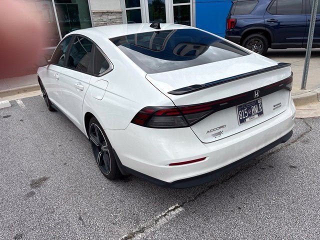 Used 2024 Honda Accord Sport image 6
