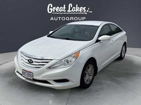 Used 2012 Hyundai Sonata GLS w/ Popular Equipment Pkg FWD image 1