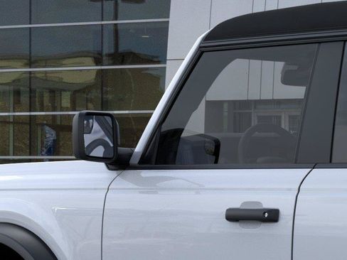 New 2025 Ford Bronco 4-Door AWD/4WD image 22