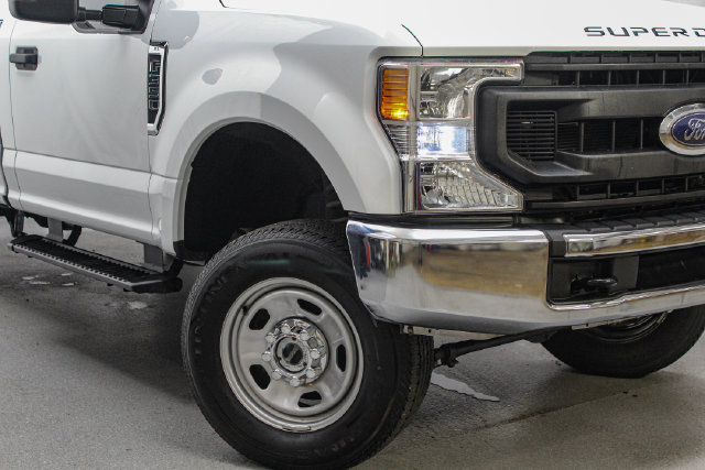 Used 2022 Ford F350 XL w/ Power Equipment Group AWD/4WD image 2