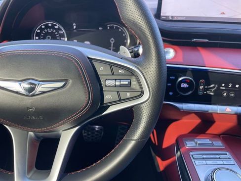 Used 2024 Genesis GV70 3.5T Sport w/ Sport Advanced Package image 10