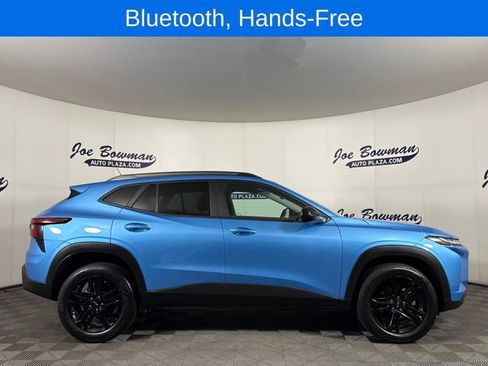 Used 2025 Chevrolet Trax ACTIV FWD image 5