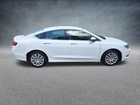 Used 2016 Chrysler 200 LX FWD image 9