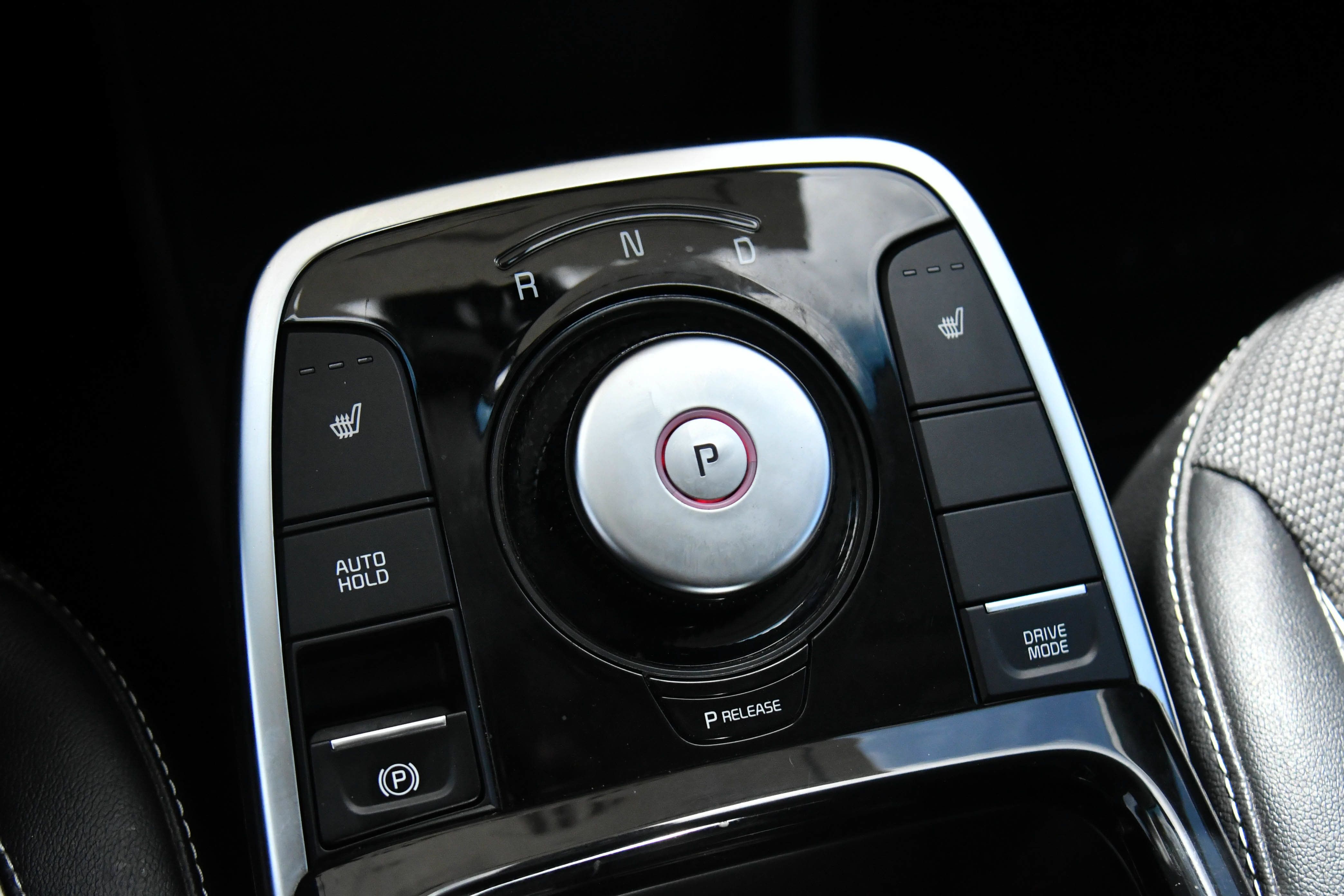 Used 2022 Kia Niro EX FWD image 28