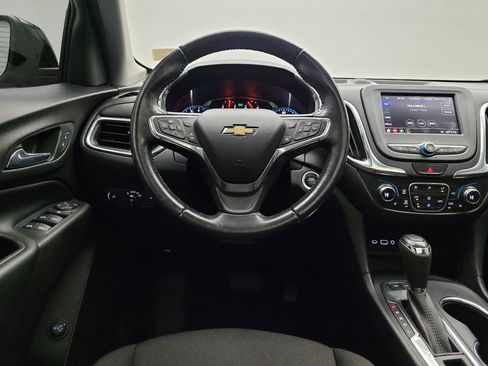 Used 2020 Chevrolet Equinox LT image 22