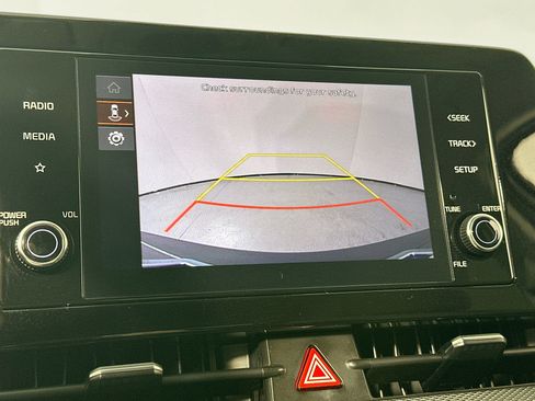 Used 2024 Kia Sportage LX FWD image 13