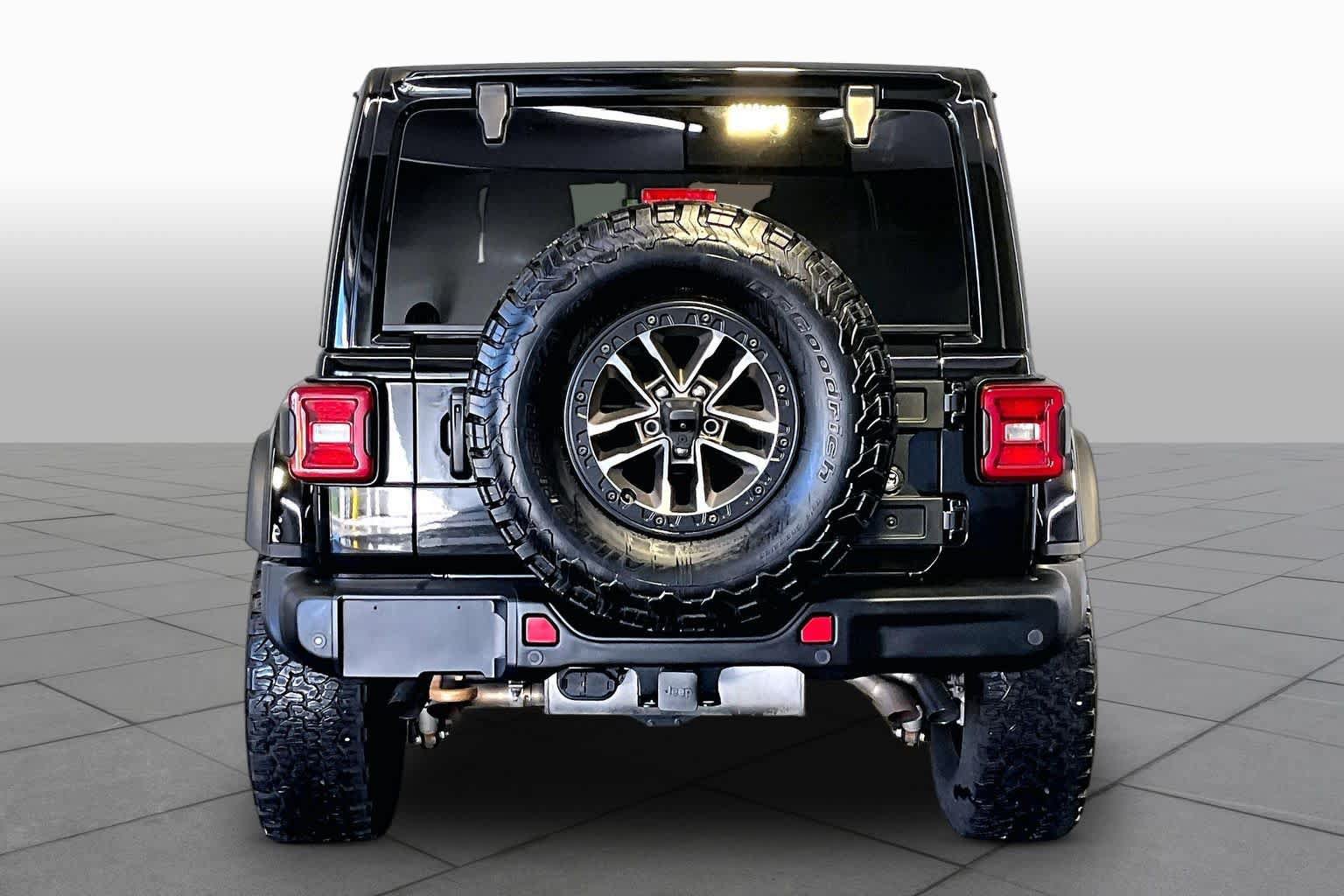 Used 2024 Jeep Wrangler Unlimited Rubicon 392 AWD/4WD image 4