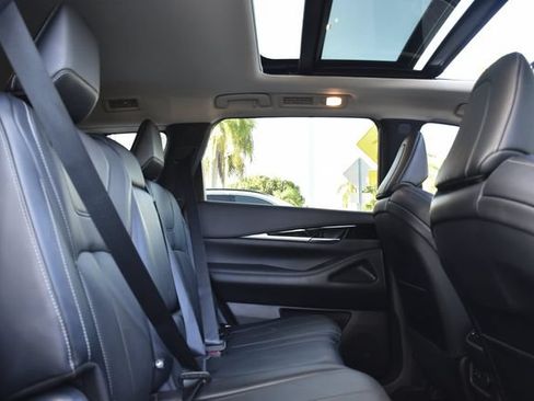 Used 2023 INFINITI QX60 Pure AWD/4WD image 25