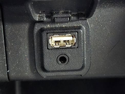 Used 2014 MAZDA MAZDA6 Touring w/ Touring Technology Package image 4