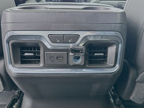 Used 2021 GMC Sierra 2500 Denali image 16