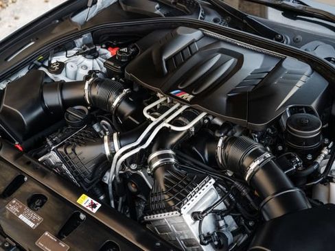 Used 2013 BMW M5 RWD image 78
