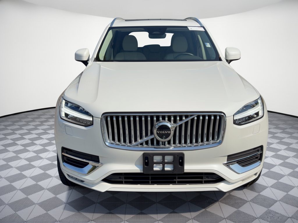 Certified 2025 Volvo XC90 B5 Plus w/ Protection Package Premier AWD/4WD image 6
