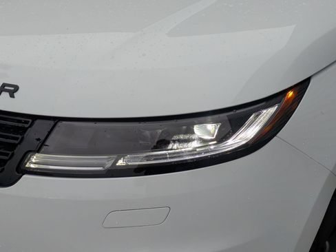 New 2026 Land Rover Range Rover Sport SE AWD/4WD image 9