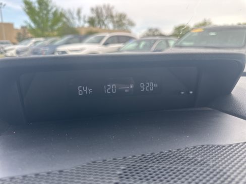Used 2022 Subaru Ascent Onyx Edition AWD/4WD image 33