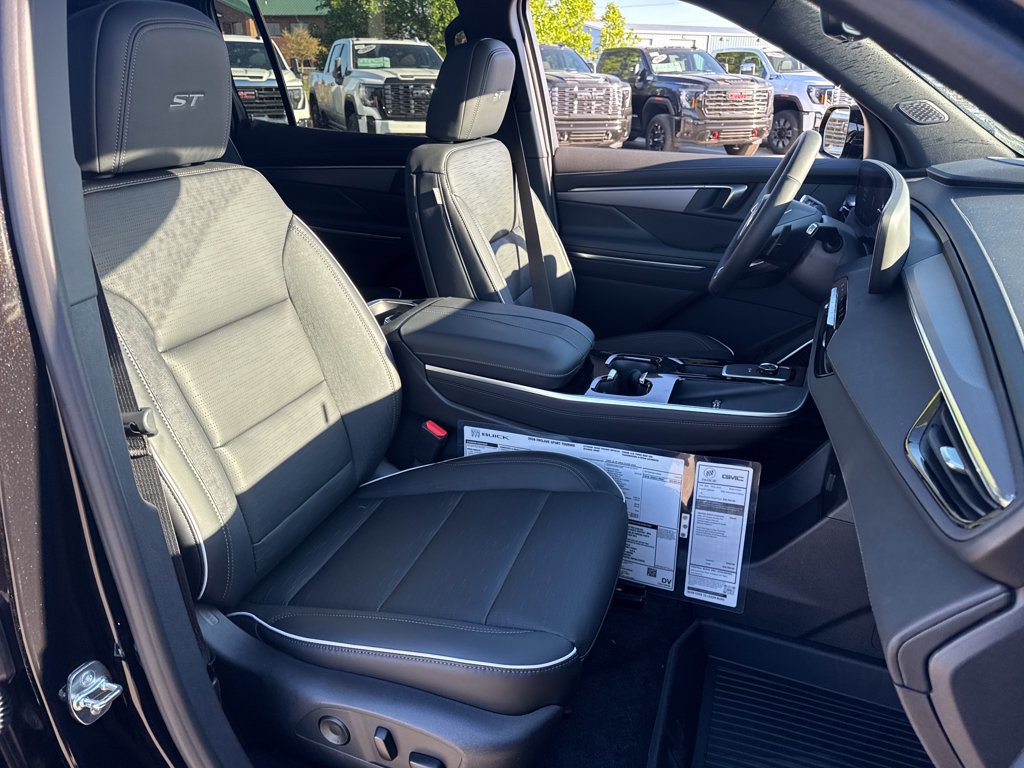 New 2026 Buick Enclave Sport Touring w/ Power Package AWD/4WD image 10