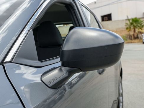 Used 2025 Nissan Kicks S AWD/4WD image 12