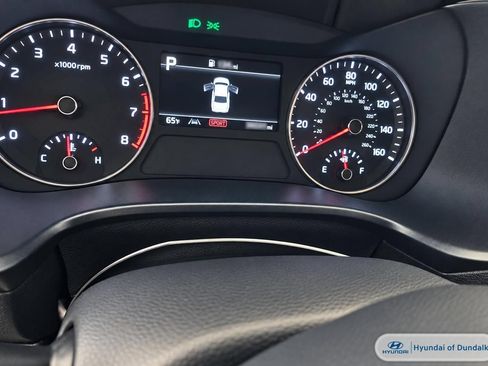 Used 2022 Kia Forte LXS FWD image 12