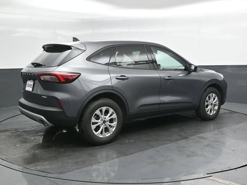 Used 2025 Ford Escape Active image 2