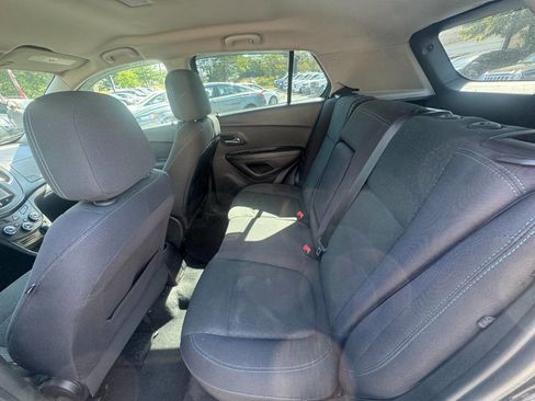 Used 2016 Chevrolet Trax LS AWD/4WD image 15