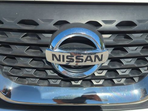 Used 2020 Nissan Kicks SR w/ SR Premium Package image 5