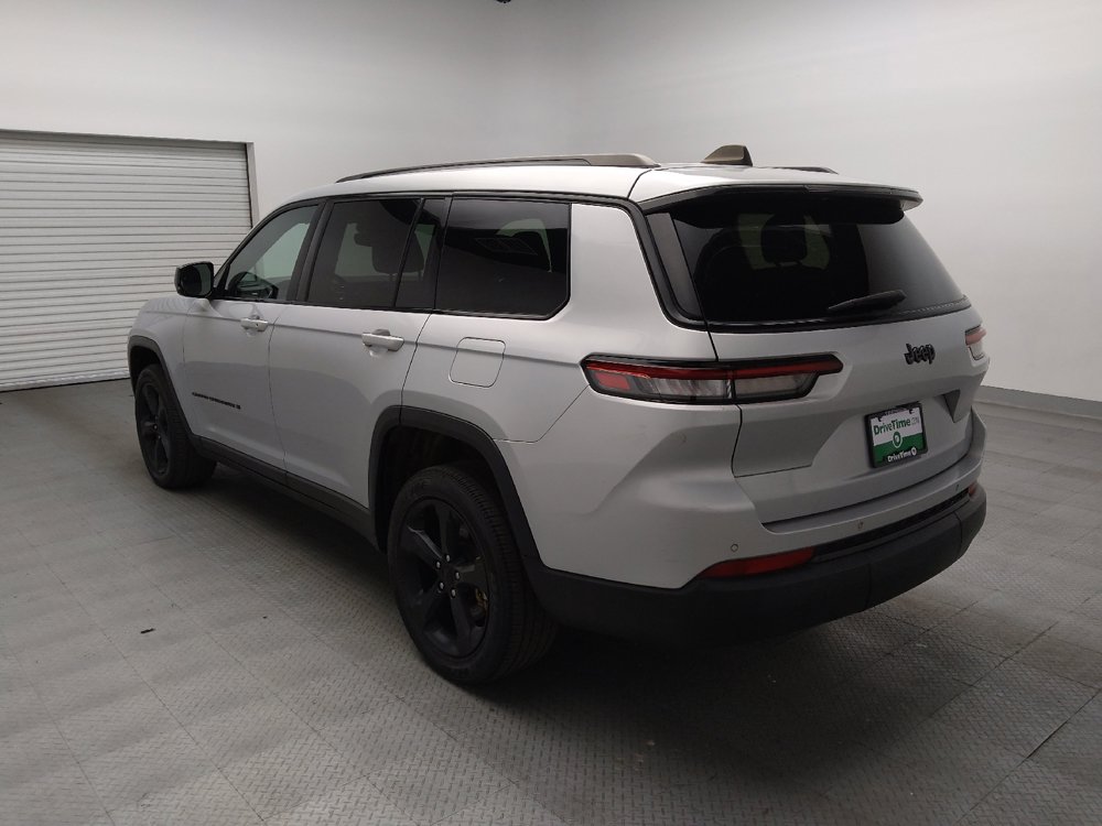 Used 2023 Jeep Grand Cherokee L Laredo RWD image 6