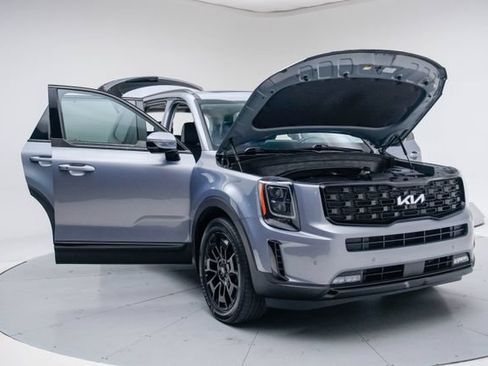 Used 2022 Kia Telluride SX w/ SX Prestige Package AWD/4WD image 16