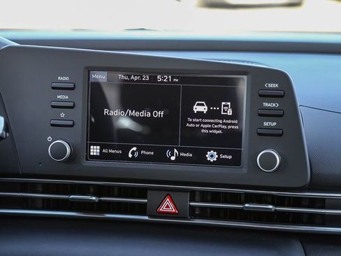 New 2026 Hyundai Elantra SE FWD image 16