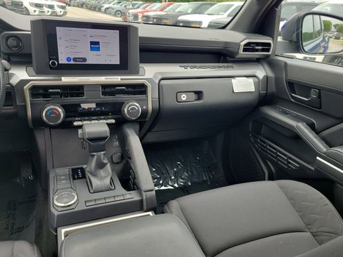 Used 2024 Toyota Tacoma SR5 RWD image 23